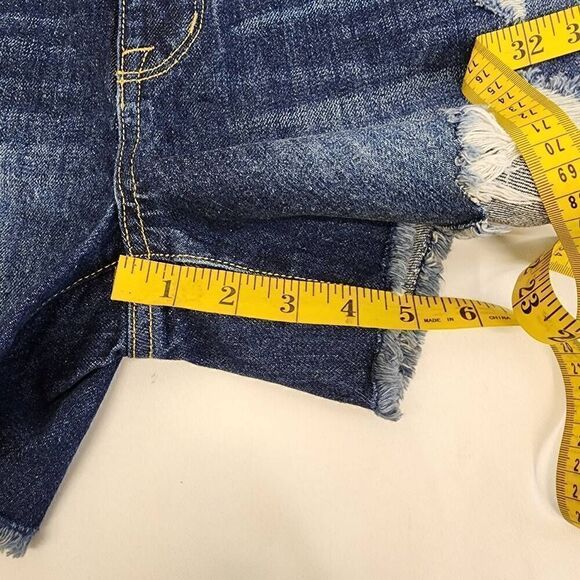 Seven7 Size 10 Women's Weekend Shorts Fray Hem Denim NWT K2 - Picture 5 of 8